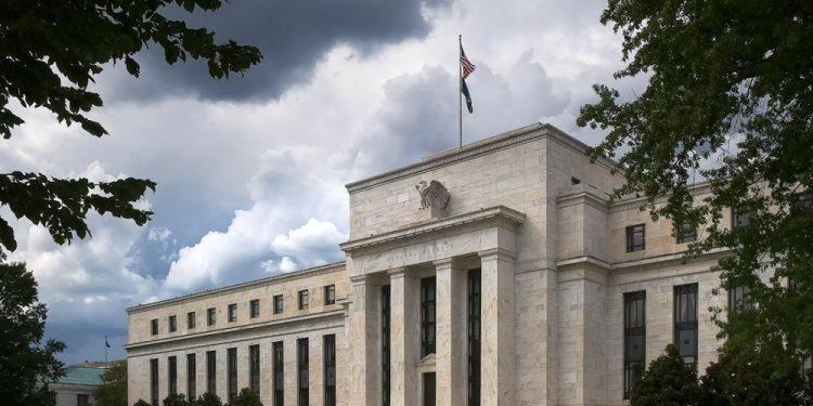 Τι σημαίνει για Ευρώπη – Ελλάδα η μείωση των αμερικανικών επιτοκίων