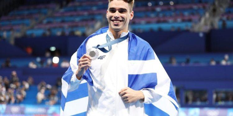Ολυμπιακοί Αγώνες 2024: Ο Χρήστου κατακτά το ασημένιο στα 200μ. ύπτιο – Η Ελλάδα κερδίζει το πρώτο της μετάλλιο σε πισίνα από το 1896