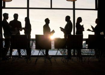 Aργία Δεκαπενταύγουστου: Πώς αμείβονται οι μσθωτοί στον ιδιωτικό τομέα