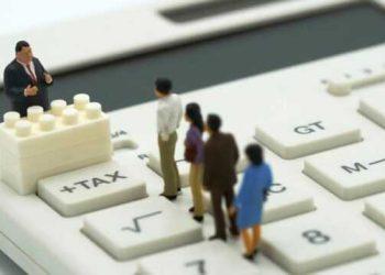 Έρχονται κίνητρα για τους συνεπείς φορολογούμενους