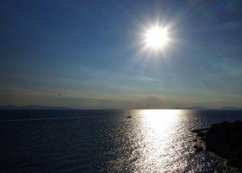 Καιρός: Έως τους 38 βαθμούς η θερμοκρασία σήμερα– Βροχές σε αρκετές περιοχές