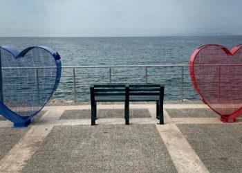 Πρωτοπορεί πάλι ο Δήμος Αλίμου με τις “μπλε καρδιές” για την ανακύκλωση των πλαστικών μπουκαλιών!