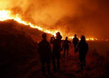 Ο ΟΟΣΑ «τραβάει το αφτί» στην Ελλάδα για τις πυρκαγιές: Υποτιμάται η πρόληψη, δεν απορροφώνται τα κονδύλια