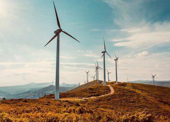 Εύβοια: Ανοίγει ο δρόμος για το αιολικό – γίγας των 500 μεγαβάτ από «Motor Oil-EDPR»