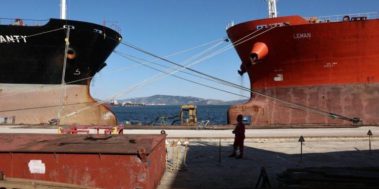 Μεγάλη αύξηση στα πλοία που επισκευάστηκαν στα ελληνικά ναυπηγεία