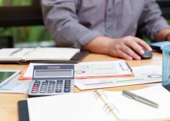 μικρομεσαίες επιχειρήσεις