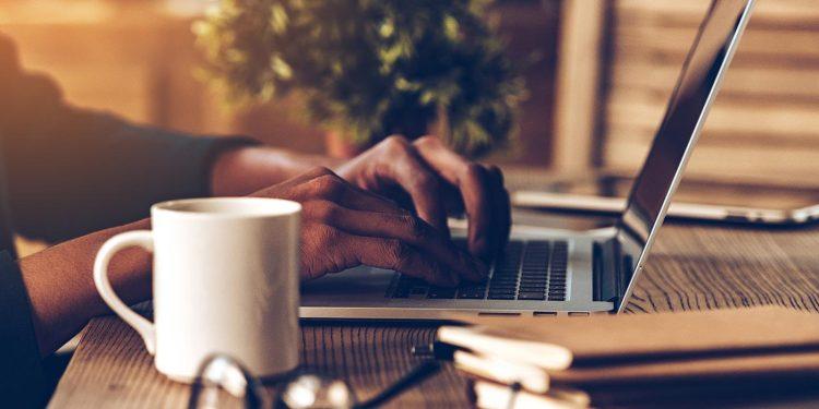 Εργασία στο γραφείο ή στο σπίτι; Εκεί είναι πιο παραγωγικοί οι εργαζόμενοι