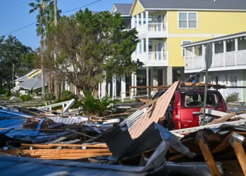 Τυφώνας Έλεν: Τουλάχιστον 50 νεκροί στις ΗΠΑ (Video)