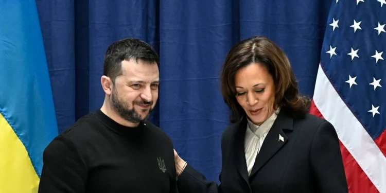 Τετ α τετ Χάρις – Ζελένσκι στην Ουάσινγκτον: Όλες οι εξελίξεις στο μέτωπο
