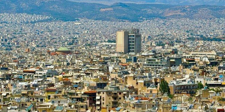 Εισηγήσεις για 3ετή απαλλαγή φόρου σε ιδιοκτήτες κλειστών ακινήτων που θα τα διαθέσουν σε μακροχρόνια μίσθωση