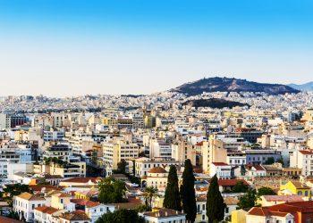 Επανεξέταση του τουρισμού: Οι κοινωνικές προκλήσεις της βραχυχρόνιας μίσθωσης και τα επικείμενα μέτρα