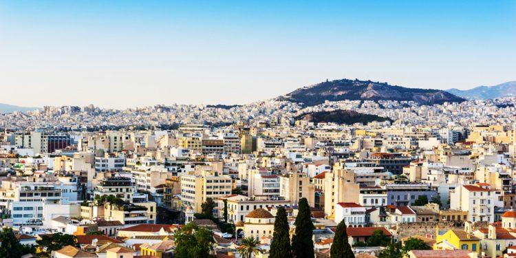 Επανεξέταση του τουρισμού: Οι κοινωνικές προκλήσεις της βραχυχρόνιας μίσθωσης και τα επικείμενα μέτρα