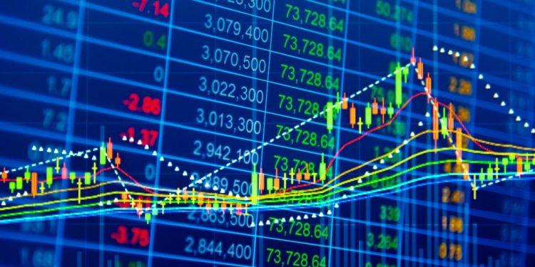 Στάσιμη η πορεία του χρηματιστηρίου με πιέσεις στις τράπεζες