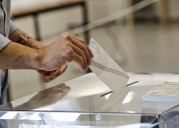 ALCO: Στο 23,7% η ΝΔ, στο 13,2% το ΠΑΣΟΚ, προβάδισμα Ανδρουλάκη στο ΠΑΣΟΚ και Κασσελάκη στον ΣΥΡΙΖΑ