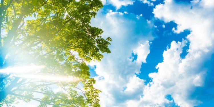 Καιρός: Γενικά αίθριος – Έως 36 βαθμούς η θερμοκρασία