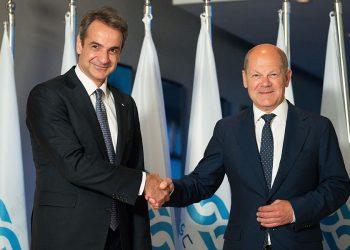 Μεταναστευτικό: Η Ελλάδα καλεί τη Γερμανία να σεβαστεί τη Σένγκεν