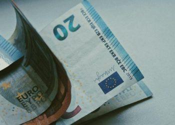 Συντάξεις: Αυξήσεις για 2,5 εκατομμύρια συνταξιούχους από τον Ιανουάριο 2025