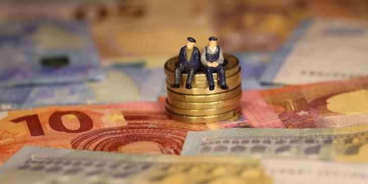 Διπλά αναδρομικά για 500.000 συνταξιούχους