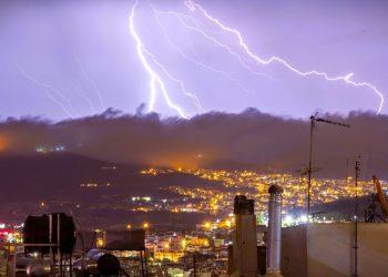 Καιρός σήμερα: 1η Σεπτεμβρίου με τοπικά ισχυρές βροχές και καταιγίδες – Αναλυτική πρόγνωση