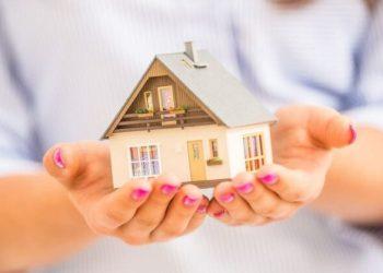 Φορολογία δύο ταχυτήτων στα ακίνητα – Τι φέρνουν οι εξαγγελίες της κυβέρνησης για τα ακίνητα