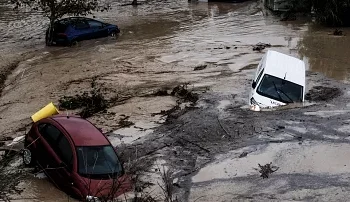 Ισπανία: Οκτώ νεκροί εντοπίστηκαν σε γκαράζ – Τουλάχιστον 158 οι θάνατοι από τις πλημμύρες