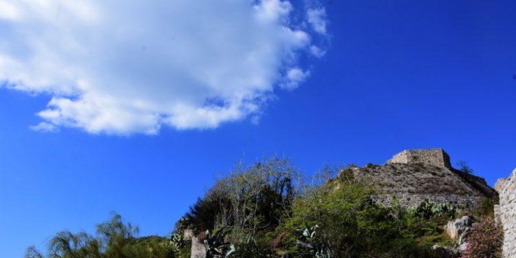 Γενικά αίθριος ο καιρός σε όλη σχεδόν τη χώρα – Θερμοκρασία έως 24 βαθμούς στην Αττική