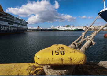 Απεργία ΠΝΟ: Δεμένα τα πλοία στα λιμάνια σήμερα και αύριο