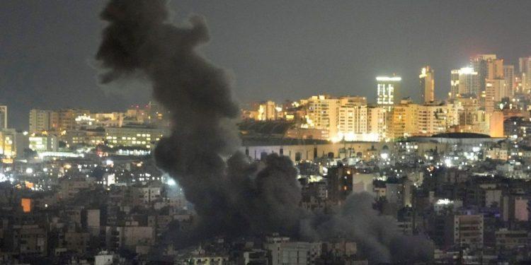 Νύχτα τρόμου στη Βηρυτό: Ισοπεδώνει τα πάντα το Ισραήλ – Εκκενώνουν την πόλη οι άμαχοι