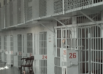 Βόλος / Ταραχές στις φυλακές νέων μετά τον θάνατο κρατούμενου