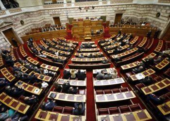 ΥΠΕΣ: Κατατέθηκε τροπολογία για ισοσκέλιση προϋπολογισμών δήμων