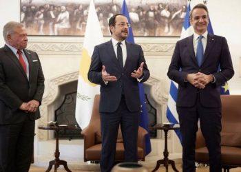 Τριμερής Σύνοδος Ελλάδας-Κύπρου-Ιορδανίας: Υπογραφή Μνημονίων σε κρίσιμους τομείς