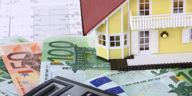 Ανατροπές στις φοροαπαλλαγές για ακίνητα: Τι αλλάζει και ποιοι επωφελούνται