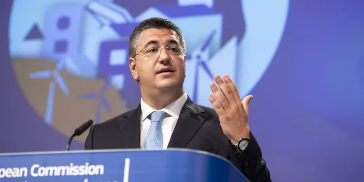 Η ασφάλεια στις μεταφορές στο επίκεντρο της νέας θητείας του Απόστολου Τζιτζικώστα