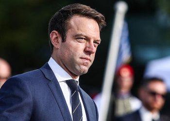 Η αποχώρηση του Στέφανου Κασσελάκη από τον ΣΥΡΙΖΑ και η επερχόμενη ίδρυση νέου κόμματος φέρνουν αναταράξεις στο πολιτικό σκηνικό