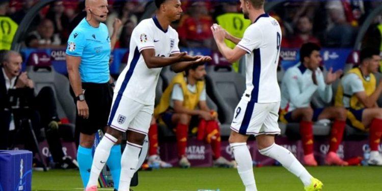 «Δεν ξεκινάει τον Κέιν με Ελλάδα ο Κάρσλεϊ – Βασικός ο Γουότκινς!»