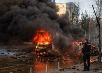 Μαζική αεροπορική επίθεση της Ρωσίας εναντίον ουκρανικών ενεργειακών υποδομών – Τουλάχιστον τέσσερις νεκροί