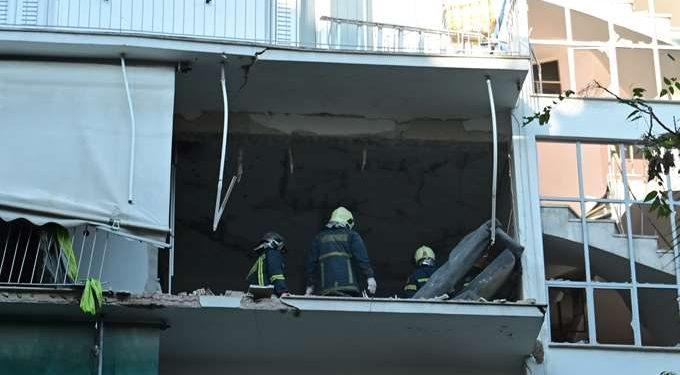 Έκρηξη στους Αμπελόκηπους: «Καθαρά» τα όπλα που εντοπίστηκαν στο διαμέρισμα