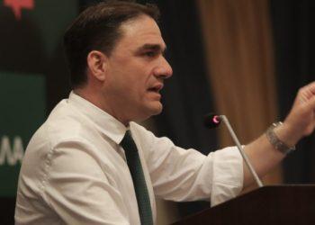 Τσουκαλάς: Ο κ. Μητσοτάκης ούτε θέλει ούτε μπορεί να σταθεί στο πλευρό των μη προνομιούχων και των μεσαίων στρωμάτων