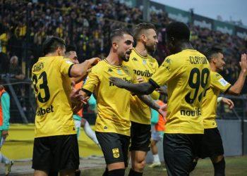 Άρης – Λεβαδειακός 3-1: Οι «κίτρινοι» συνεχίζουν μόνοι στην κορυφή της Super League