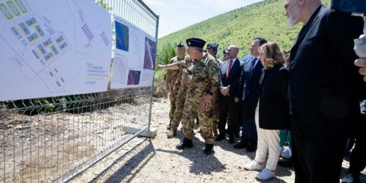 Το Δικαστήριο της Ρώμης απορρίπτει τη συμφωνία Ιταλίας-Αλβανίας για τους μετανάστες