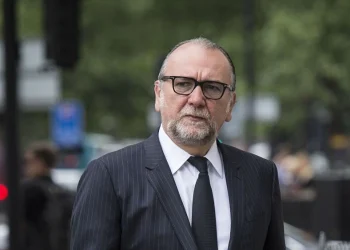 76 εκατ. ευρώ αποζημίωση καλείται να πληρώσει η αλβανική κυβέρνηση σε Ιταλό επιχειρηματία