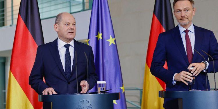 Γερμανία: Ψήφο εμπιστοσύνης ζητά ο Όλαφ Σολτς και οδηγεί τη χώρα σε εκλογές