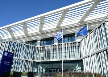 Σε λειτουργία η εφαρμογή για διακοπή εργασιών επαγγελματιών και επιχειρήσεων