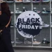 Στη «μάχη» της Black Friday από νωρίς η αγορά