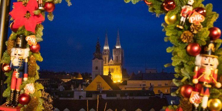 5 κροατικές πόλεις που θα σας κάνουν να πιστέψετε ξανά στα παραμύθια των Χριστουγέννων