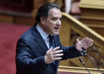 Γεωργιάδης σε ΠΑΣΟΚ: Σοβαρευτείτε για να συγκυβερνήσουμε ξανά