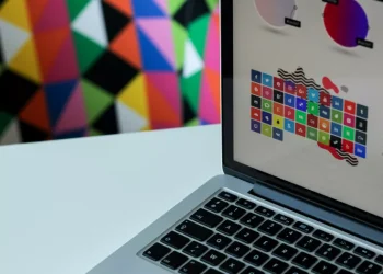 Προσλήψεις σε Δήμους της Αττικής: 119 θέσεις εργασίας σε οκτώ Δήμους