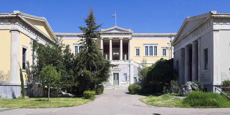 Κυριακή 17 Νοεμβρίου: Κλείνουν σταθμοί του Μετρό – Μεταβολές δρομολογίων ΜΜΜ λόγω της επετείου του Πολυτεχνείου