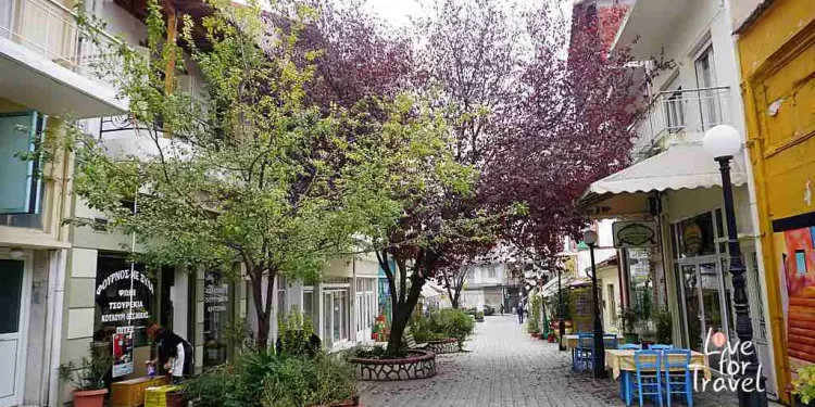 Ποια ελληνική πόλη προσφέρει την πιο οικονομική εμπειρία για τους ταξιδιώτες;