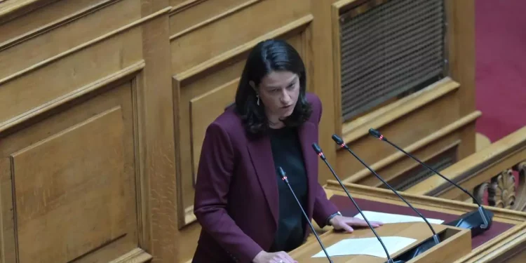 ΑμεΑ: Σύνταξη χωρίς κράτηση 10% με δυνατότητα παράλληλης απασχόλησης